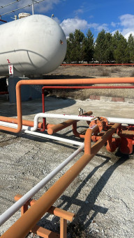 LPG GAS USED TANK AND USED ALL EQUIPMENT