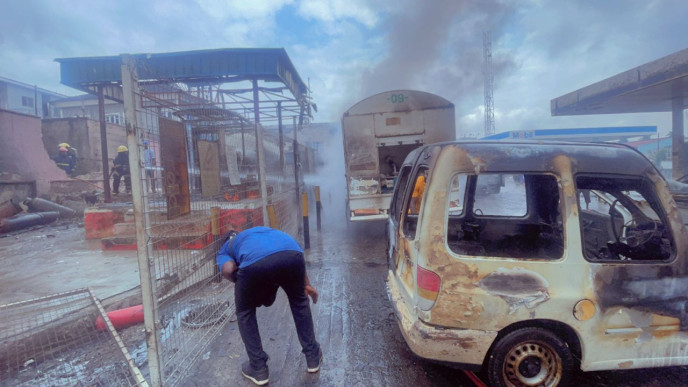 Fire Erupts at Mobil Fuel Station in Ikeja, Lagos